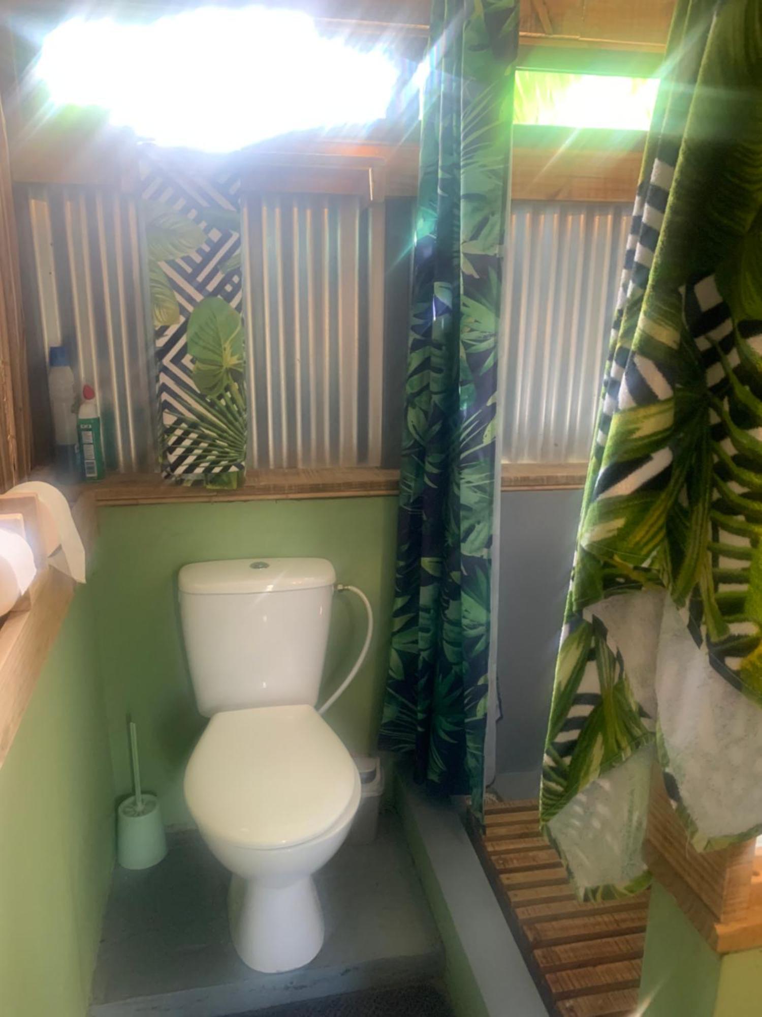 Lily Pad Lodge Bambou 외부 사진