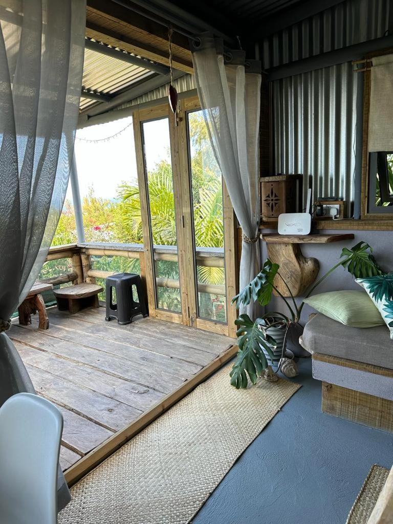 Lily Pad Lodge Bambou 외부 사진